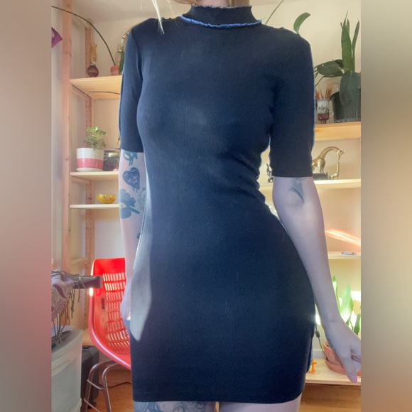 ** SOLD ** Topshop little black dress - Picture 7 of 7